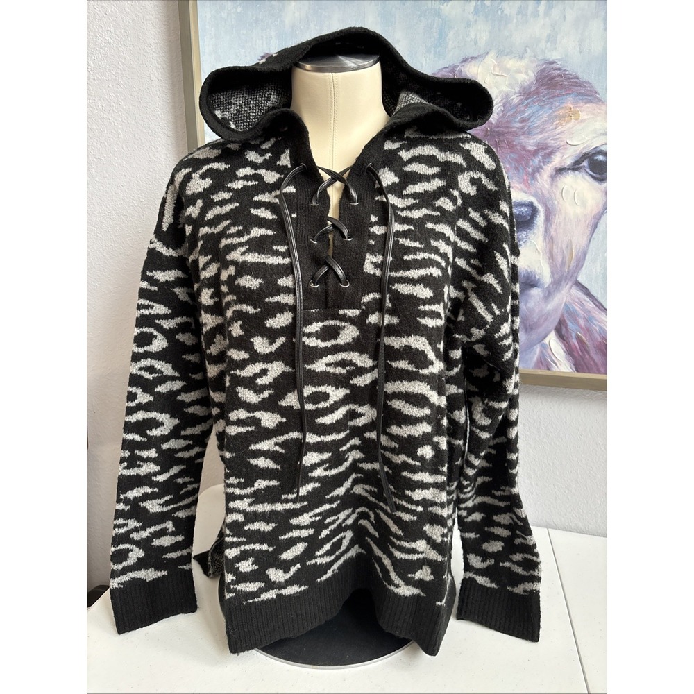 Rock & Republic Women's L Black Gray Leopard Print Cross Tie Hooded Knit Sweater